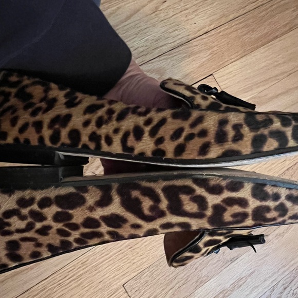 J Crew calf fur leopard print slip on loafer - Picture 4 of 8
